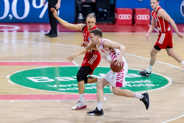 突破无疑为 突破无疑为