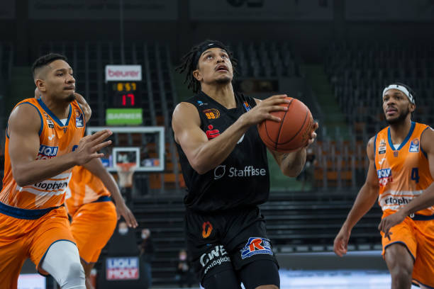 但难以打破 但难以打破