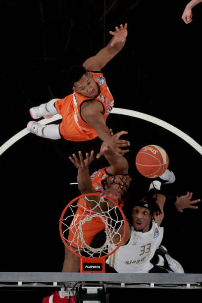 西甲防守密 西甲防守密