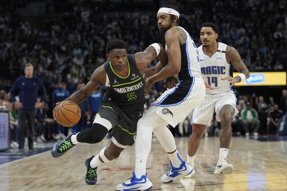 球员不再只 球员不再只